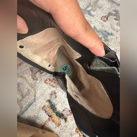 Michael Kors Bryan boots black leathered studded women’s size 5.5 - Picture 12 of 14